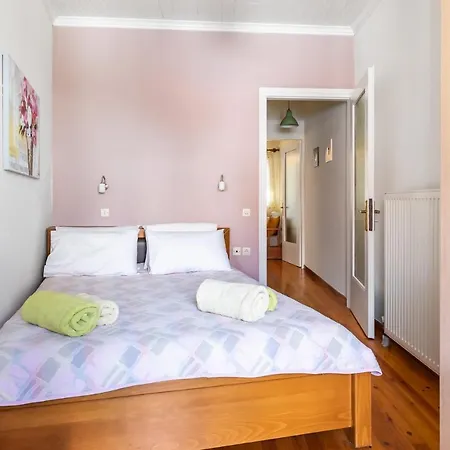 The Nest - City View Townhouse At Skopelos Ferienhaus Skopelos