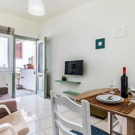 The Nest At Holiday home