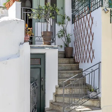 The Nest - City View Townhouse At Skopelos Ferienhaus Skopelos