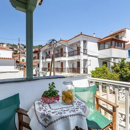 The Nest - View Townhouse At Ferienhaus Skopelos
